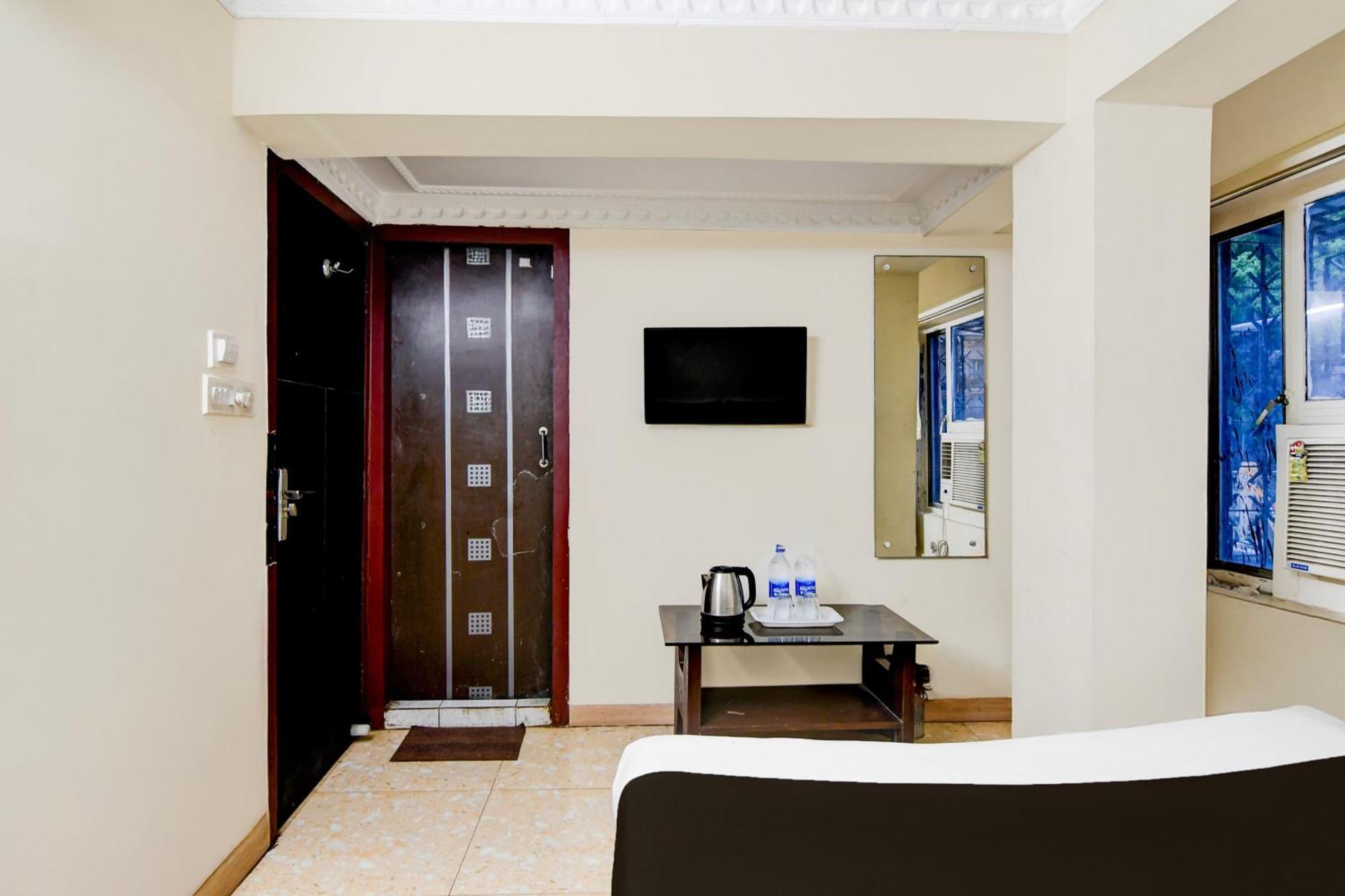 Super Hotel O Sarat Bose Road Formerly Shree Guest House コルカタ エクステリア 写真
